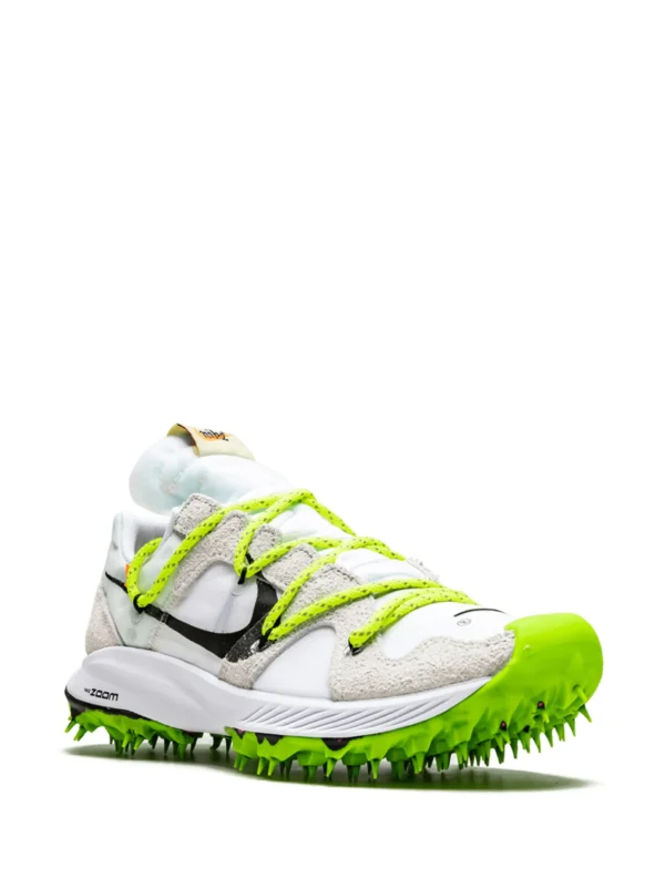 'Zoom Terra Kiger 5' Sneakers – Bild 2